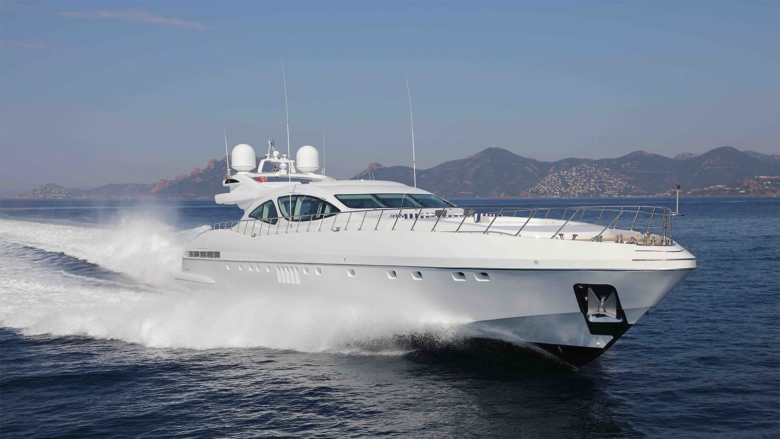 Motor yacht VENI VIDI VICI (VVV) 39.62m