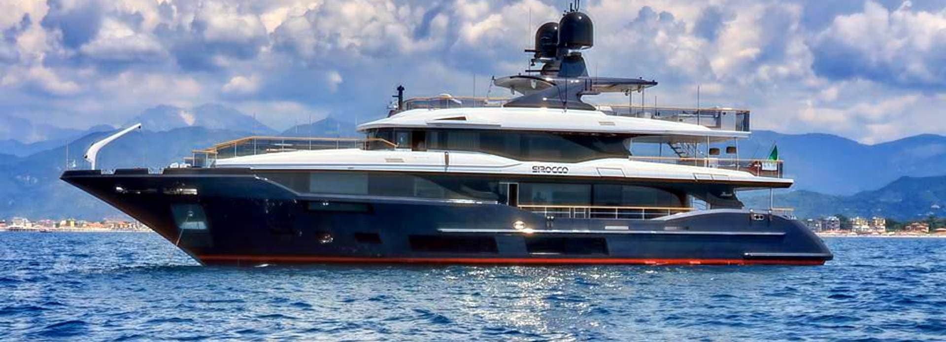Motor yacht ADVA 35.3m by Benetti