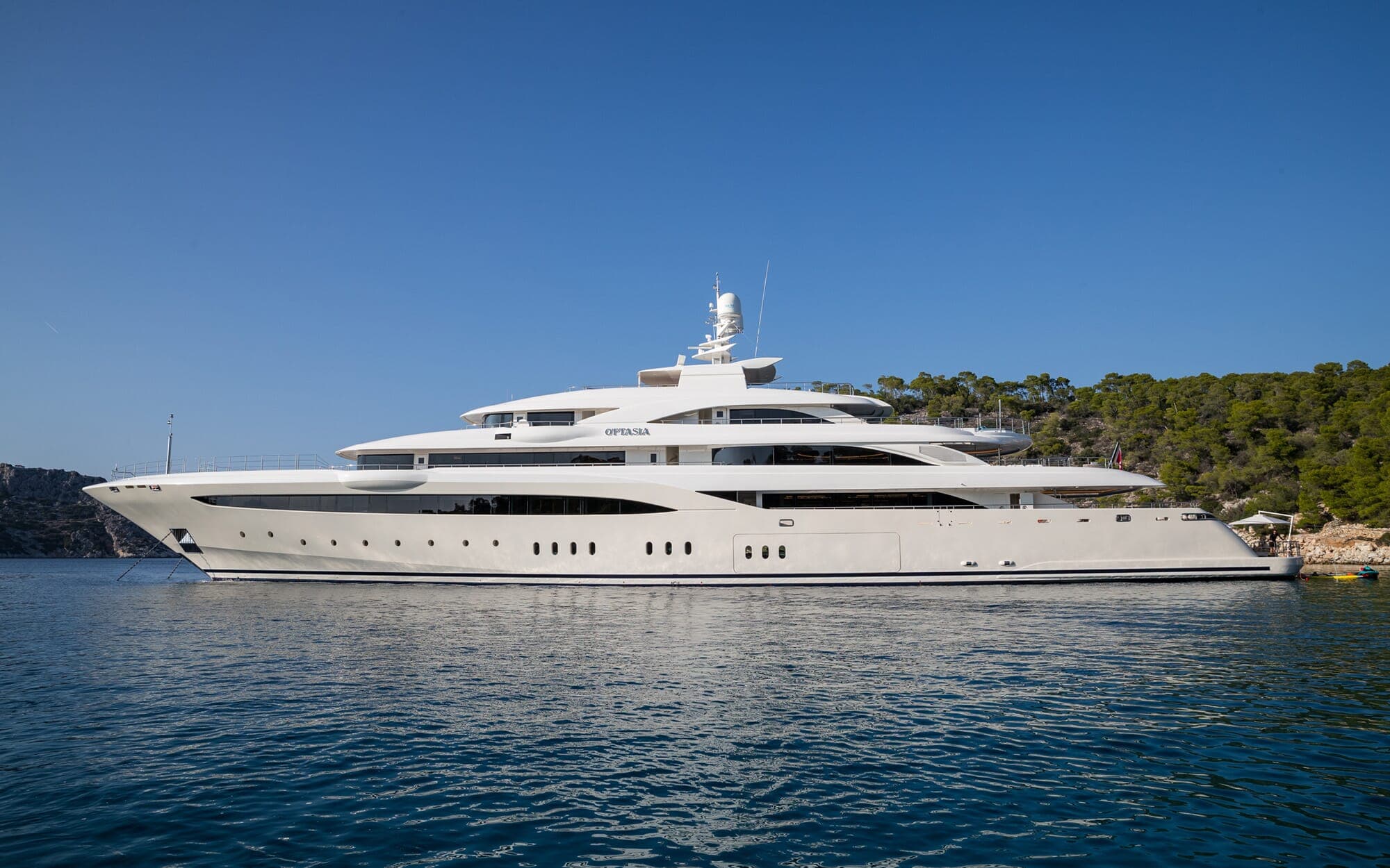 Motor Yacht O'PTASIA available for charter