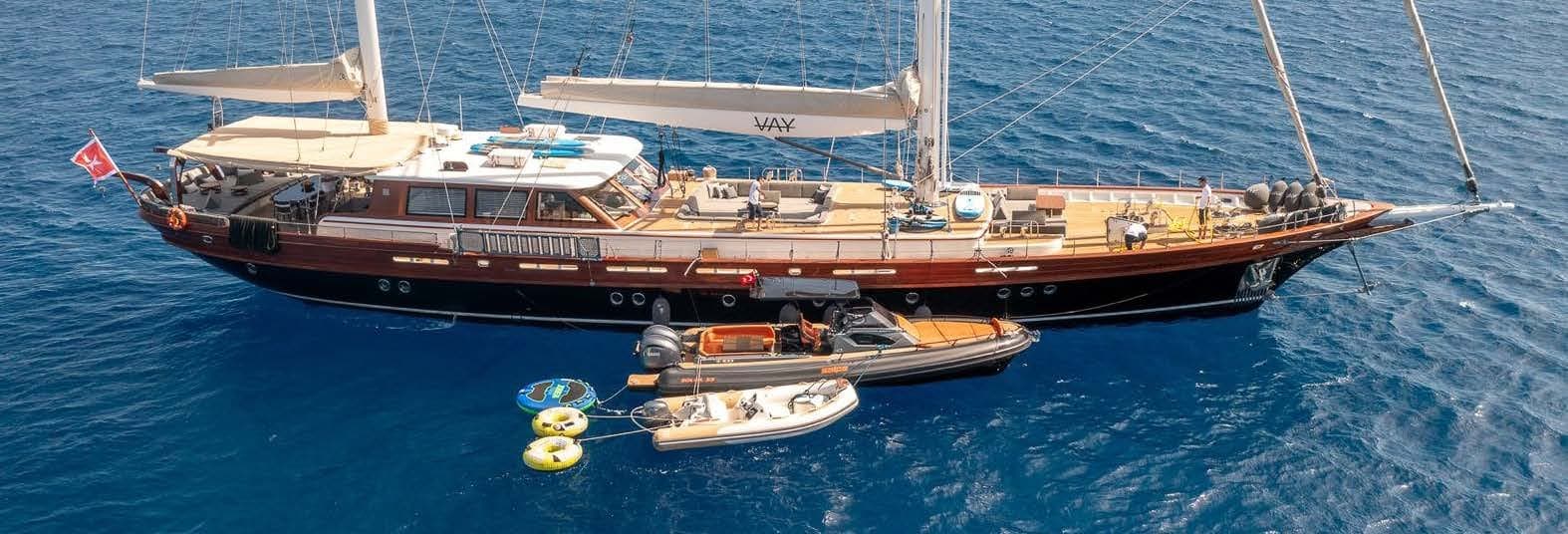 motorsailer VAY available for charter