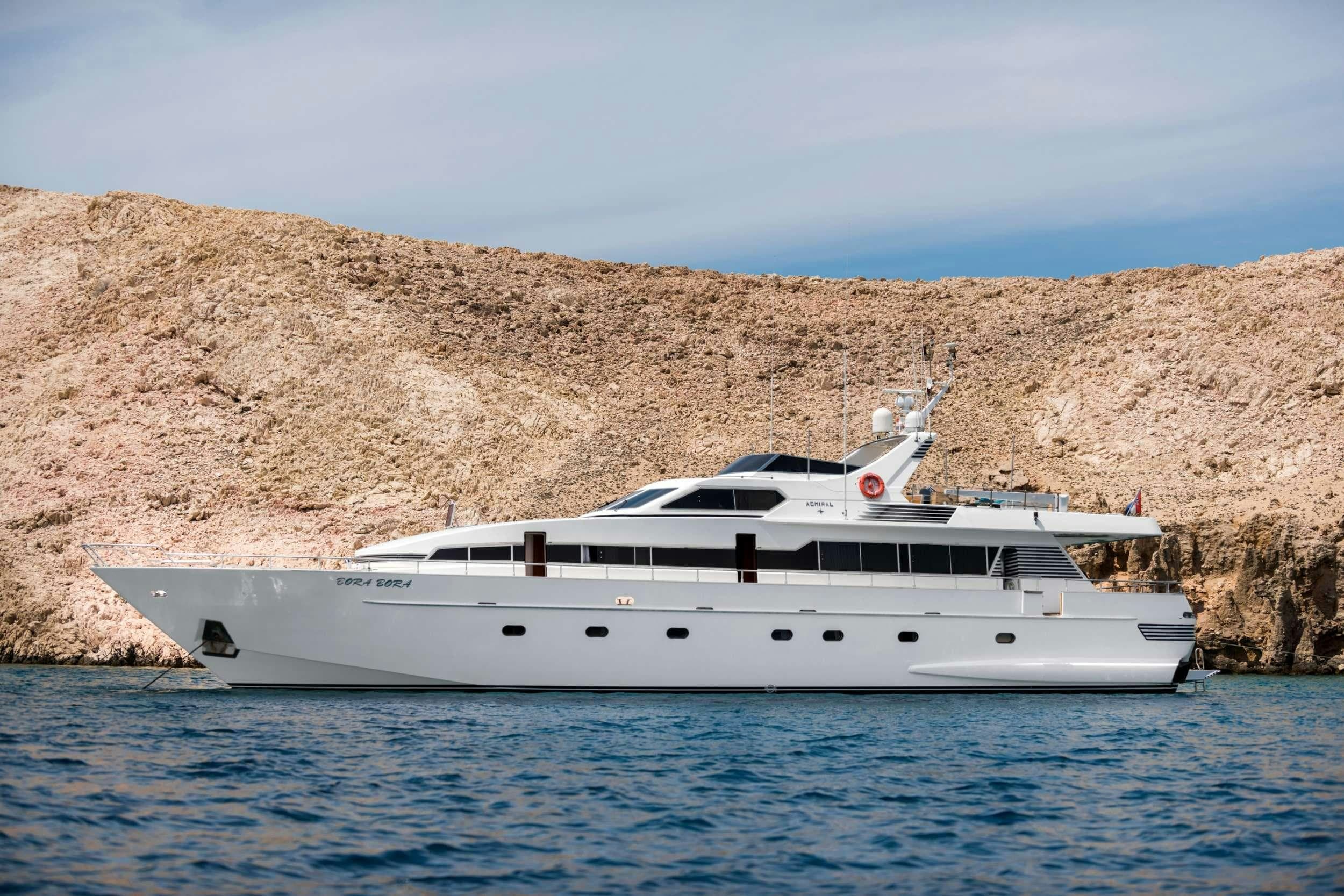 Motor yacht Bora Bora 27m